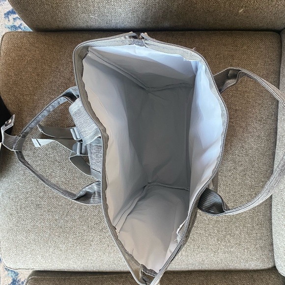 COPY - Diaper/cooler backpack - Picture 3 of 3